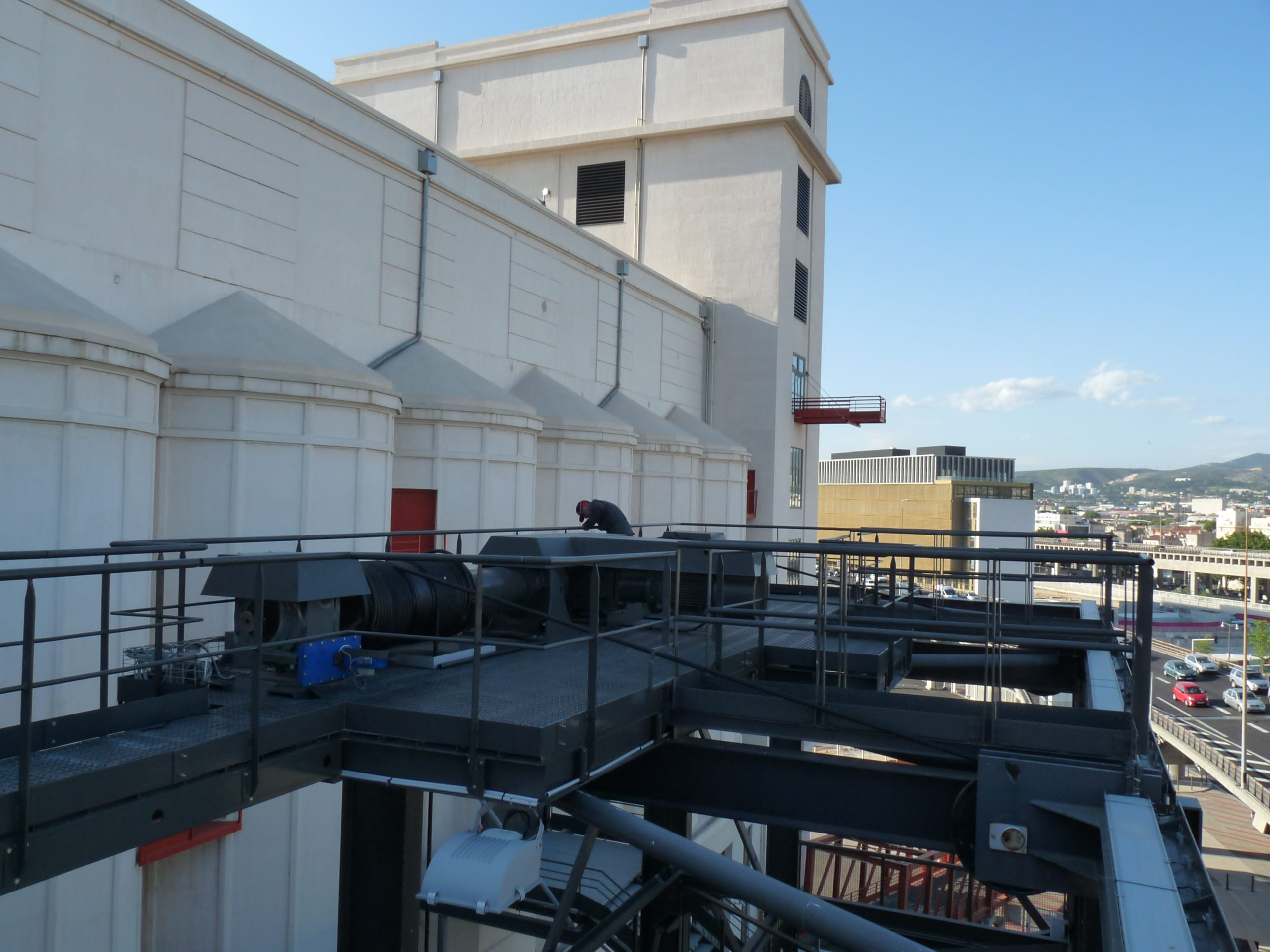 Concert Hall Truck Elevator - Image 6