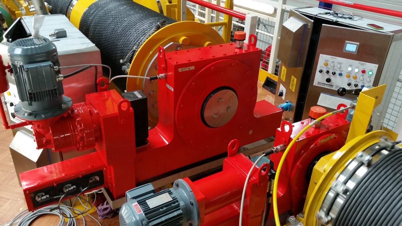 Nuclear waste storage decommissioning crane, 15t & 55t